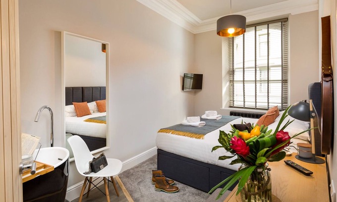 Ambleside Apartment | No. 1