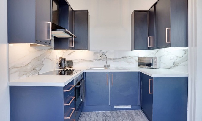 Berwick-upon-Tweed Apartment | No 1 @ The Rocket Rooms Apartments