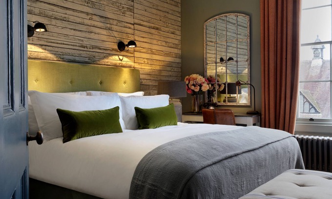 Cheltenham Hotel | No 131