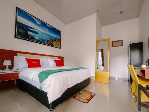 Siborongborong Hotel | Noah Hotel Silangit
