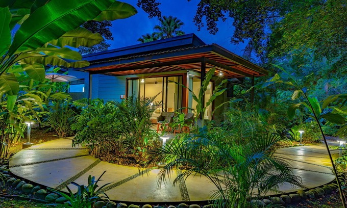La Fortuna Hotel | Noah's Forest by Tifakara