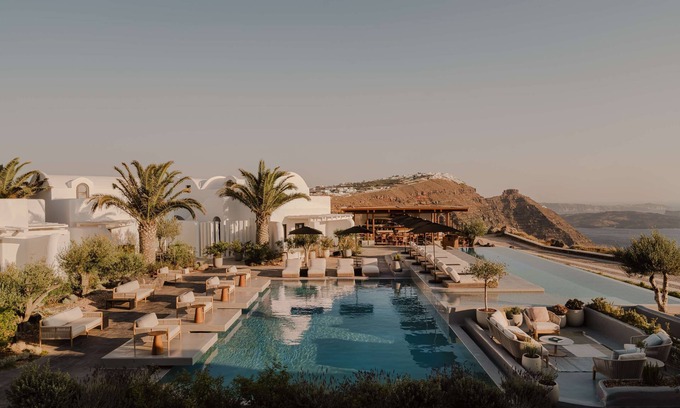 Imerovigli Apartment | Nobu Hotel Santorini