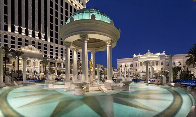 Las Vegas Strip Hotel | NOBU Las Vegas – A Caesars Rewards Destination