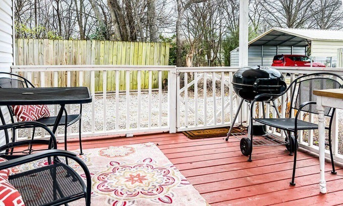 Huntsville House | Northeast Nook Summar