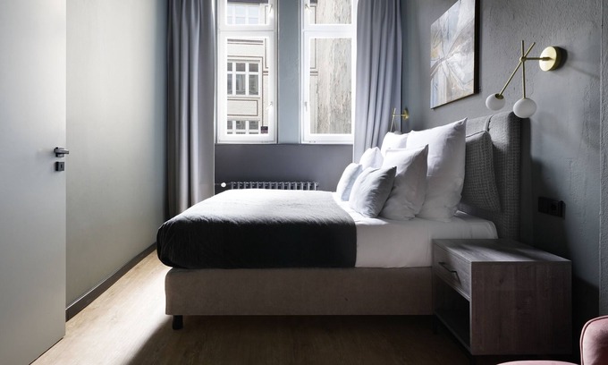 Friedrichshain Apartment | Numa Berlin Sketch
