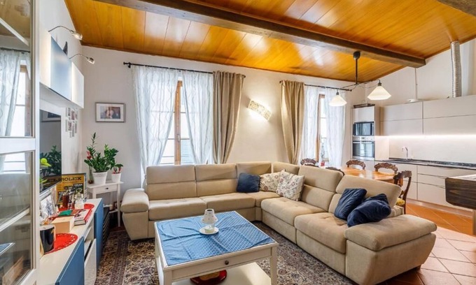Sant' Ambrogio Apartment | Numa Florence Palazzo Haggis