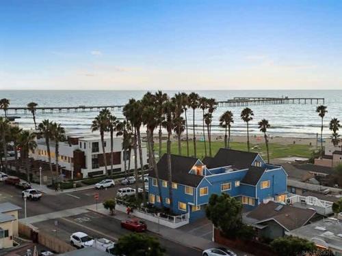 Ocean Beach House | OB Cottage Beach Views