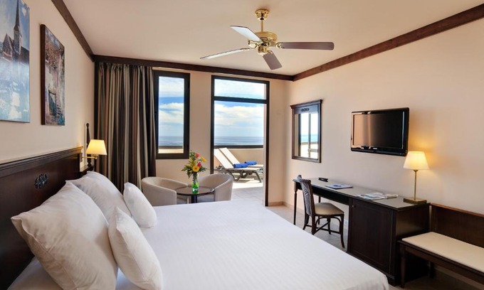 Morro Jable Hotel | Occidental Jandía Royal Level - Adults Only