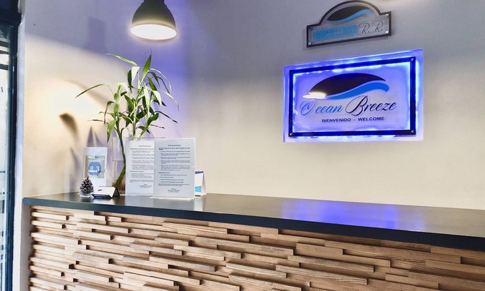 Ciudad Nueva Hotel | Ocean Breeze