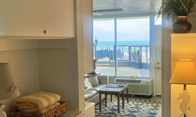 Ormond Beach Apartment | Ocean Breeze - Ocean Front at Symphony Beach Club
