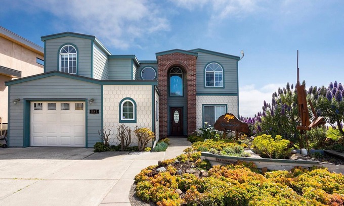 Shelter Cove House | Ocean Front Luxury Home, Relax, Revive, Rejuvenate on The Lost Coast