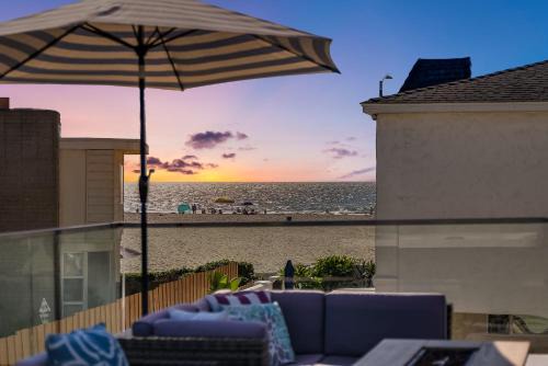 South Mission Beach House | Ocean View Paradise w Private Patio & Spa