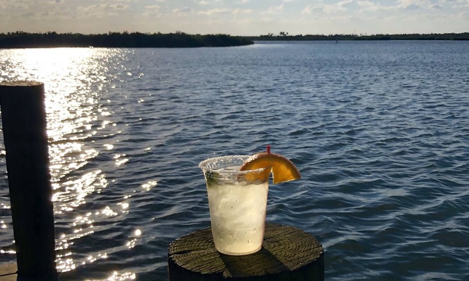 New Smyrna Beach Condo | OCEAN VIEW REMODELED CONDO. Monthly specials. Book your summer getaway.