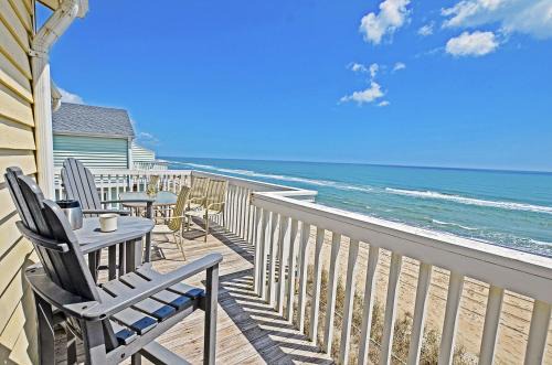 Kure Beach House | Oceanfront with Awesome Amenities - Ocean Dunes 1002