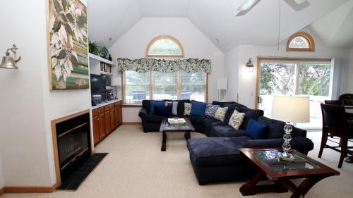 Corolla Light House | Oceanside, Community Pools, Community Tennis, Hot Tub, 13, Tree Tops