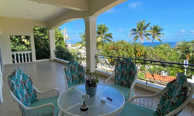 Barrio Las Yaguitas Villa | Oceanview 5 BR w private pool, rooftop terrace & full staff 4 min from the beach