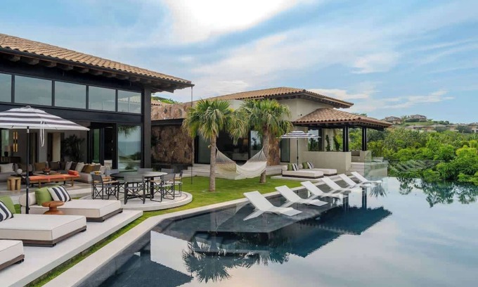 Punta Negra House | Oceanview Villa | 12 BR | Gym,Pool & Private Chef