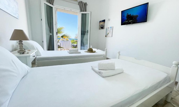 Marathokampos Apartment | Odysseas Apartments
