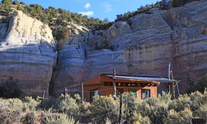 Gallina Cabin | Off Grid Wilderness Jacal at Gallina Canyon Rentals