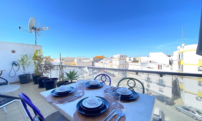 Olhao Apartment | Olhão Stylish by Homing