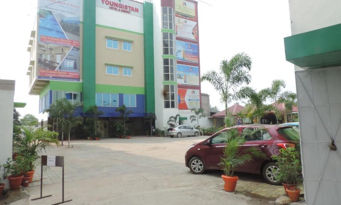 Bhubaneshwar Hotel | Om Leisure Hotel - BBSR