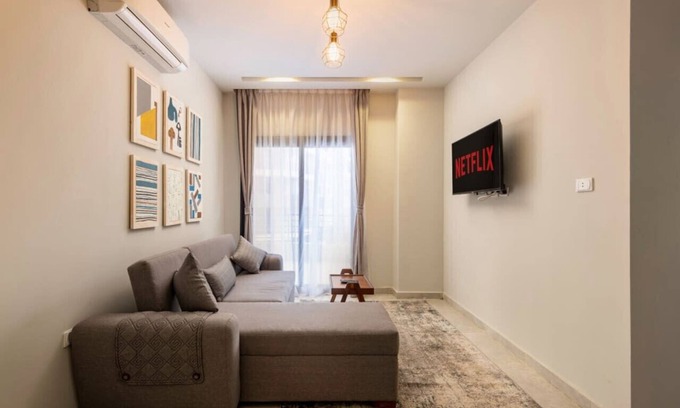 Cairo Apartment | One-bedroom apartment | 15 mins from airport | 1free breakfast | premium service |responsive host