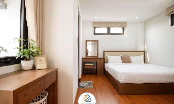 Cong Vi Apartment | ONE BEDROOM APARTMENT IN LINH LANG STREET-CODE 51-701