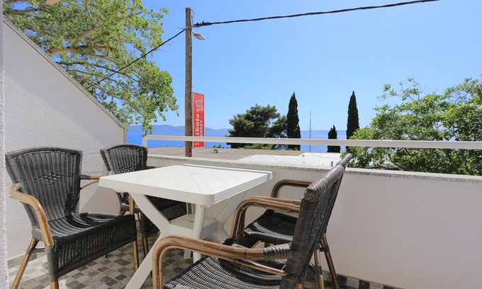 Zivogosce Apartment | One bedroom apartment with balcony and sea view Živogošće - Porat, Makarska (A-18218-a)