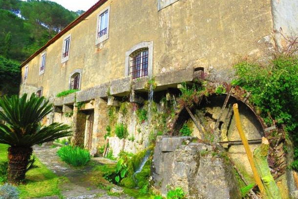 Sao Joao Batista House | One bedroom house with lake view, shared pool and furnished garden at Porto de Mós