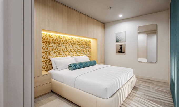 George Town Hotel | ONE GT Grand Cayman