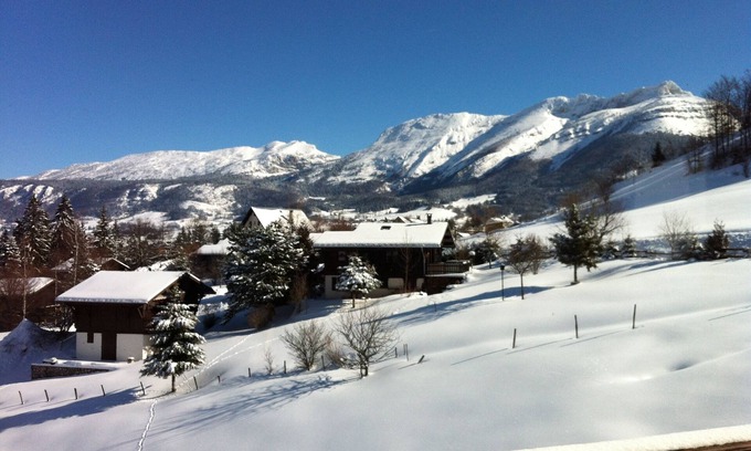 Villard-de-Lans Apartment | One of a kind! Very nice apartment. in chalet "le SanMarToine" with stunning views
