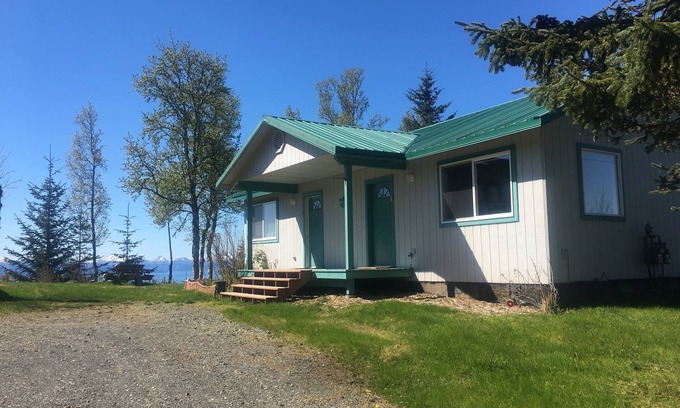 Homer Cabin | One of Homer's Best Views - Cabin #2 (Family friendly)