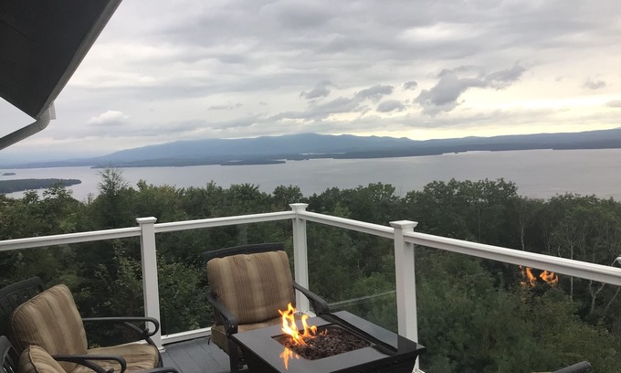 Gilford House | One of the best views of Winnipesaukee, gorgeous sunrises,Mt viewsnnnnnnnnmile