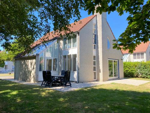 Julianadorp aan zee House | Ooghduyne 88