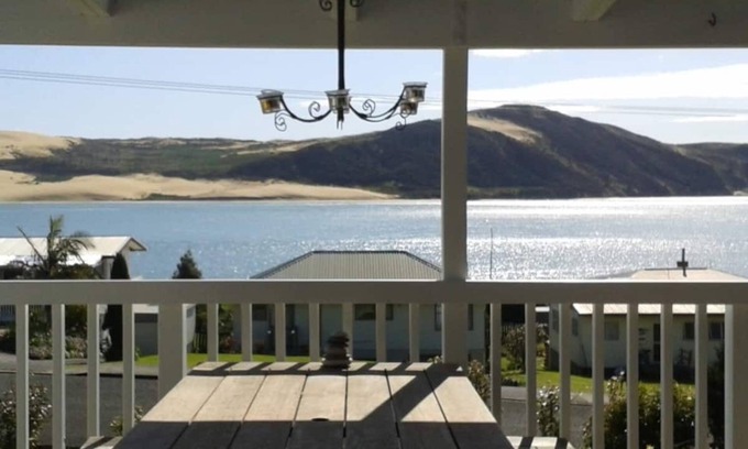 Opononi House | Opononi Sunsets and Sea views