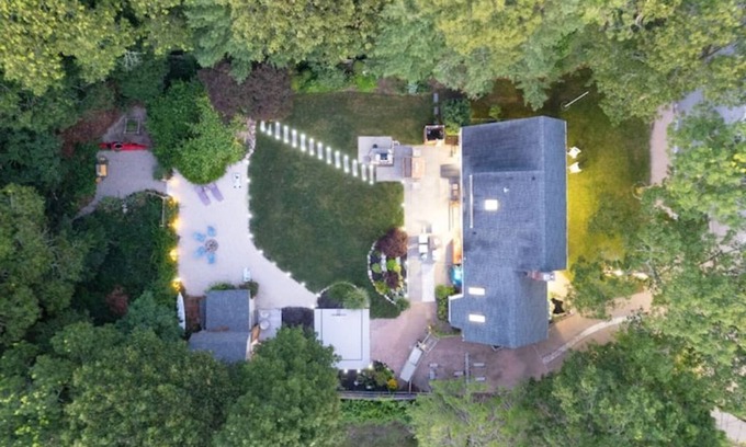 Centerville House | Opulent Haven With Complimentary Beach Parkingn