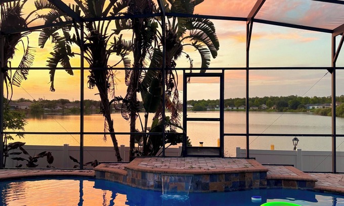 Orlando House | Orlando Lakefront Pool Home, 25 min from Disney & Universal, 15 min from Airport