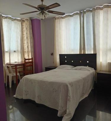 Veintiseis de Octubre Hotel | Orquidea's Hotel