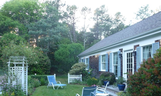 Osterville House | Osterville Charmer in a private neighborhood setting