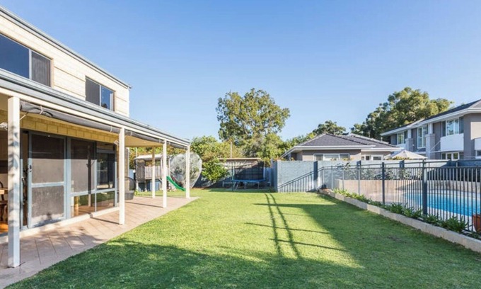 Mosman Park House | Our Ocean to River RetreatnSix Bedroom Home