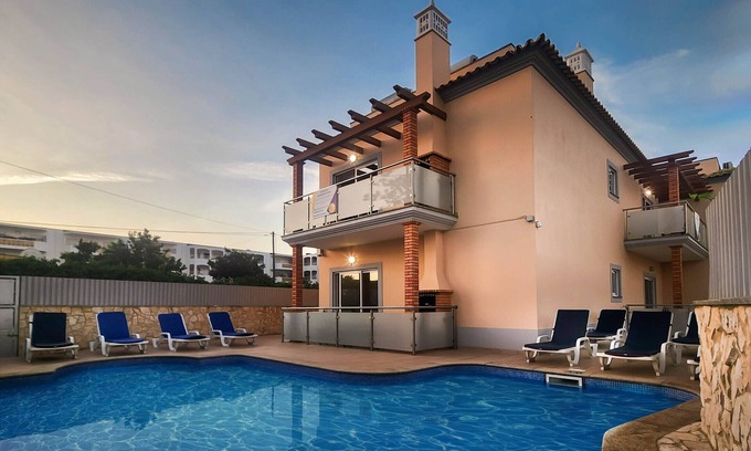 Areias de Sao Joao Apartment | Oura Oasis B by Check-in Portugal