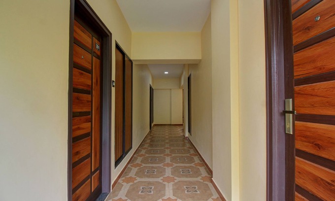 Udupi Hotel | OYO 22512 Krishna Kausthubha Service Apartment