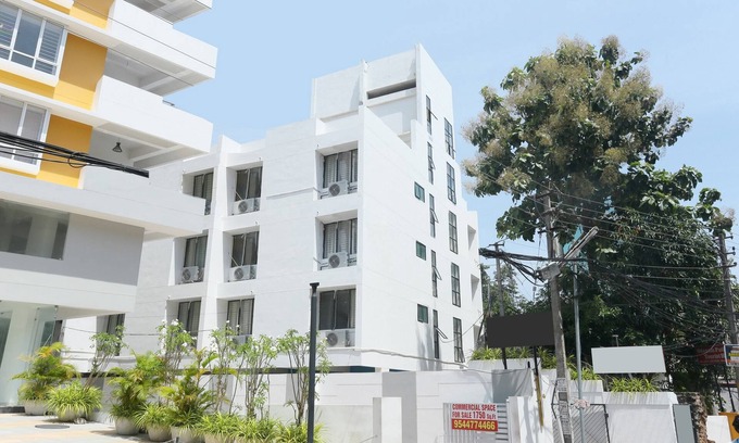 Thiruvananthapuram Hotel | OYO 8220 Hotel Ganesh
