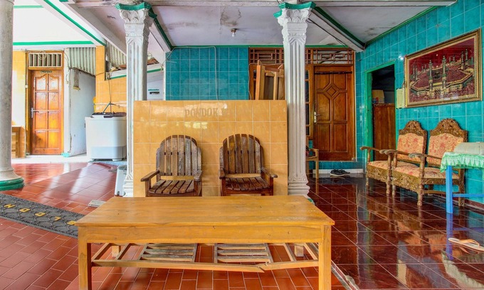 Muntinlupa Hotel | OYO 92333 Bayanan Indah Guest House