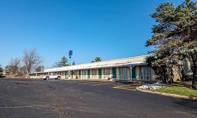 Wadsworth Hotel | OYO Hotel Wadsworth OH I-76