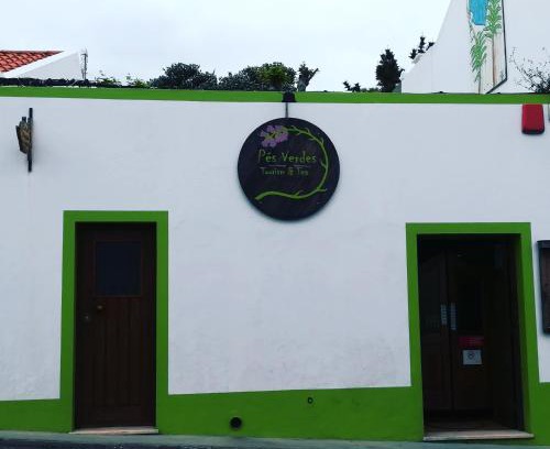 Ponta Delgada Hostel | Pés Verdes-Alojamento e Chá