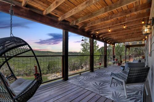 New Braunfels House | Painted Paradise Guest Suite