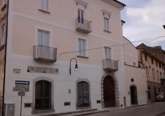 Solopaca House | Palazzo Cusani