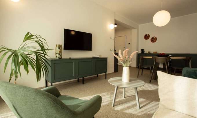 Castel di Sangro Apartment | Palazzo Indaco - RESIDENZA SMERALDO