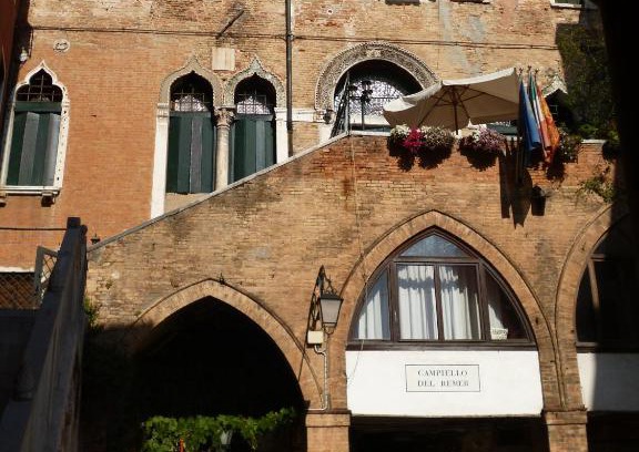 Cannaregio House | Palazzo Lion Morosini - Check in presso Locanda Ai Santi Apostoli